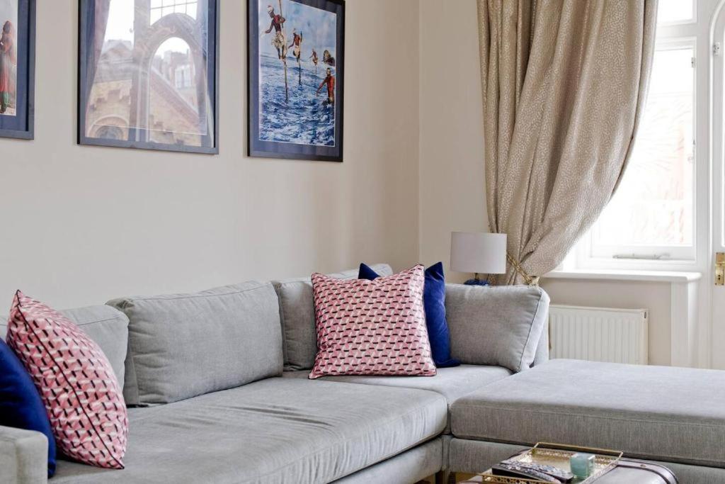 Stylish London Getaway In The Heart Of The City Екстериор снимка